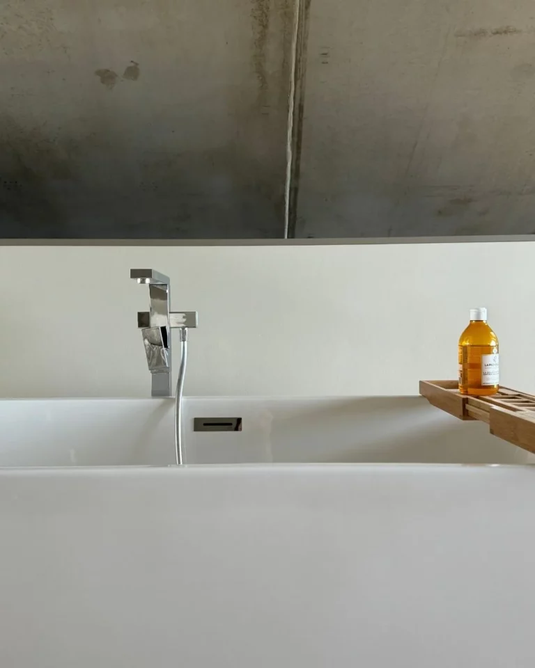 baignoire-decoration-luxe-immobilier-hossegor