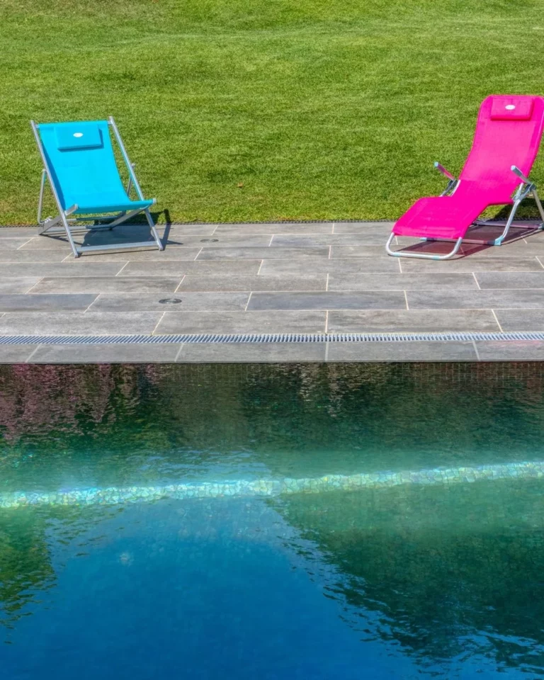 piscine-sarlat-luxe-immobilier