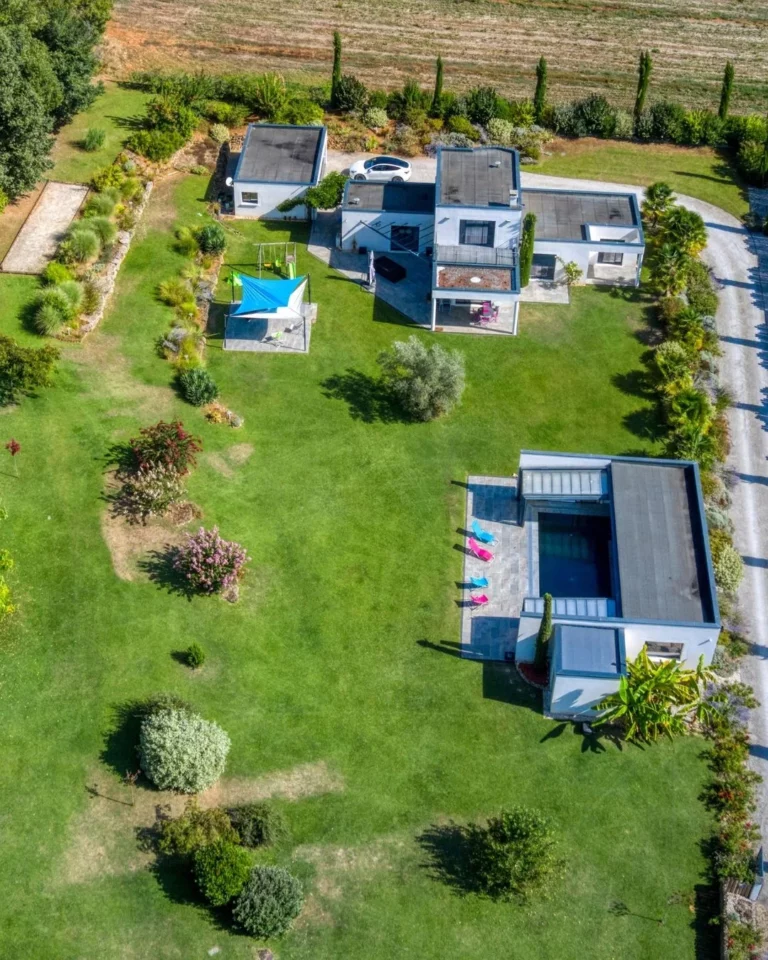 villa-contemporaine-immobilier-luxe-sarlat-3